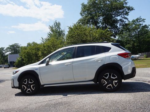 Used 2020 Subaru Crosstrek Hybrid w/ Moonroof Package w/Navigation AWD/4WD image 8
