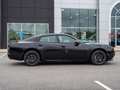 New 2026 Dodge Charger R/T AWD/4WD image 8