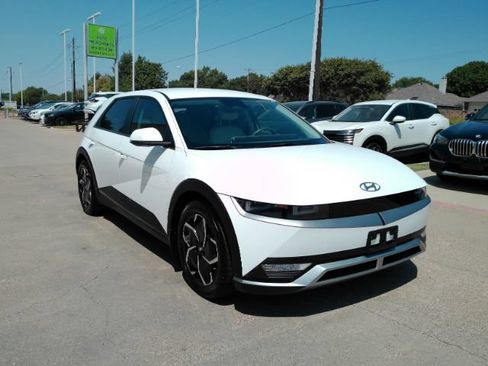Used 2023 Hyundai Ioniq 5 SEL RWD image 4