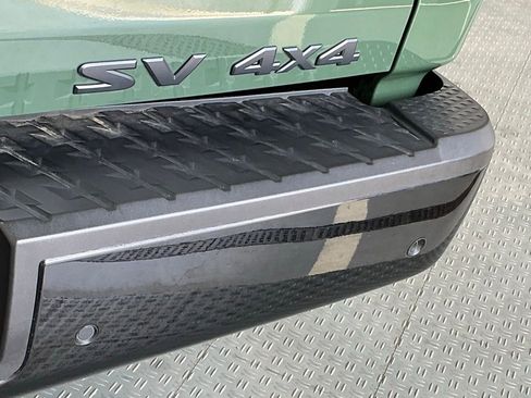 Used 2024 Nissan Titan SV w/ SV Bronze Edition Package image 6