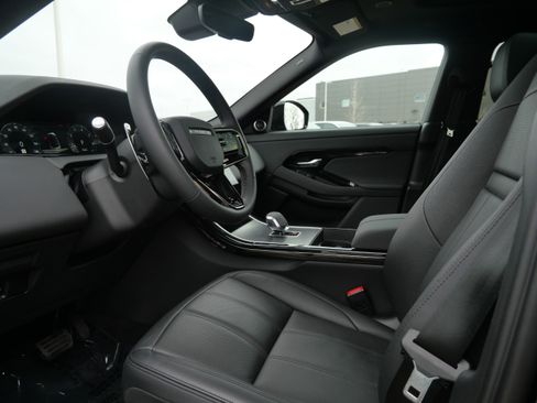 Certified 2026 Land Rover Range Rover Evoque S image 19