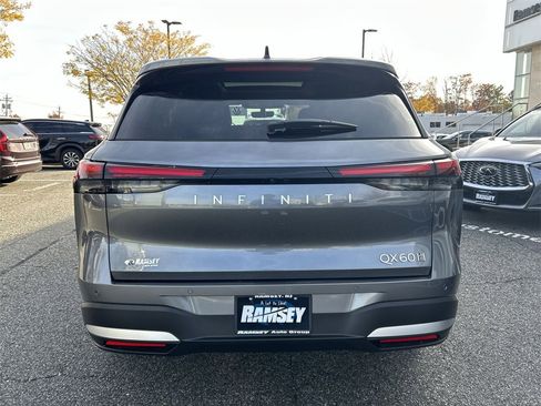 New 2026 INFINITI QX60 Luxe w/ Cargo Package image 7