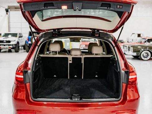 Used 2018 Mercedes-Benz GLC 43 AMG 4MATIC image 15