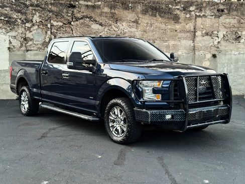 Used 2016 Ford F150 XLT w/ Equipment Group 302A Luxury AWD/4WD image 4