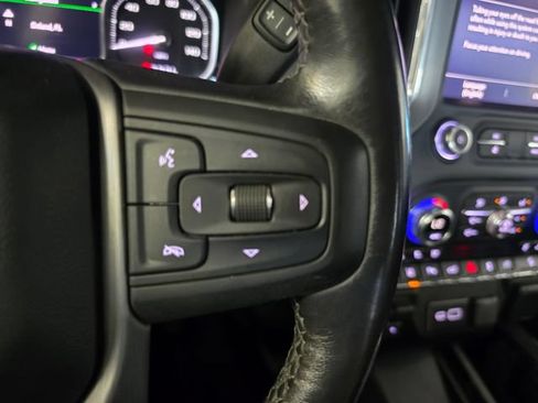 Used 2022 GMC Sierra 2500 Denali AWD/4WD image 32