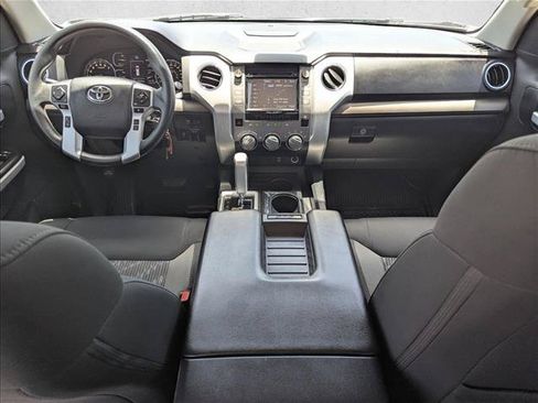 Used 2018 Toyota Tundra SR5 w/ SR5 Upgrade Package RWD image 16