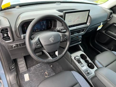 Used 2026 Ford Bronco Sport Outer Banks AWD/4WD image 15
