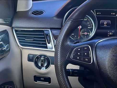 Used 2018 Mercedes-Benz GLE 350 image 28