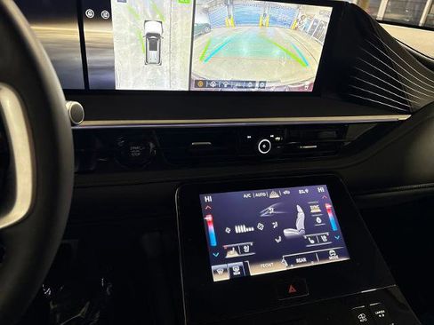 Certified 2025 INFINITI QX80 Sensory AWD/4WD image 17