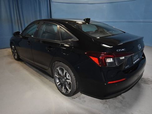 Used 2025 Honda Civic Sport Touring image 28