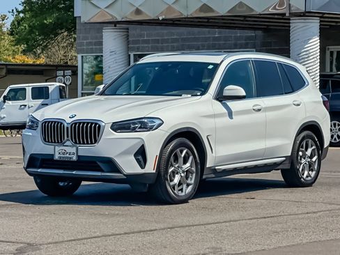 Used 2024 BMW X3 xDrive30i AWD/4WD image 7