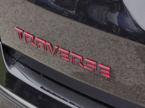 Used 2023 Chevrolet Traverse Premier w/ Redline Edition AWD/4WD image 33