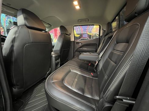 Used 2018 GMC Canyon Denali image 19