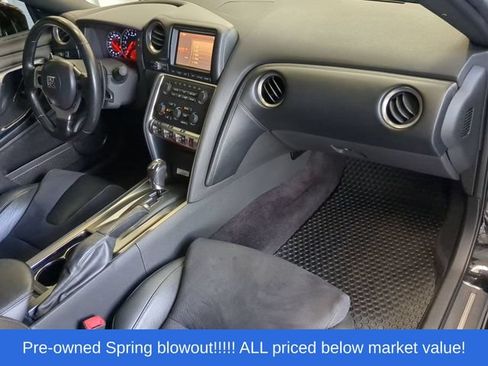 Used 2009 Nissan GT-R Premium AWD/4WD image 41