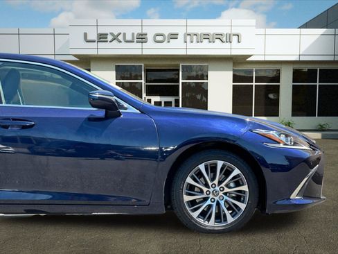 Used 2021 Lexus ES 300h w/ Premium Package FWD image 33