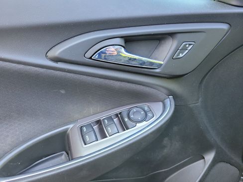 Used 2022 Chevrolet Malibu LT image 16