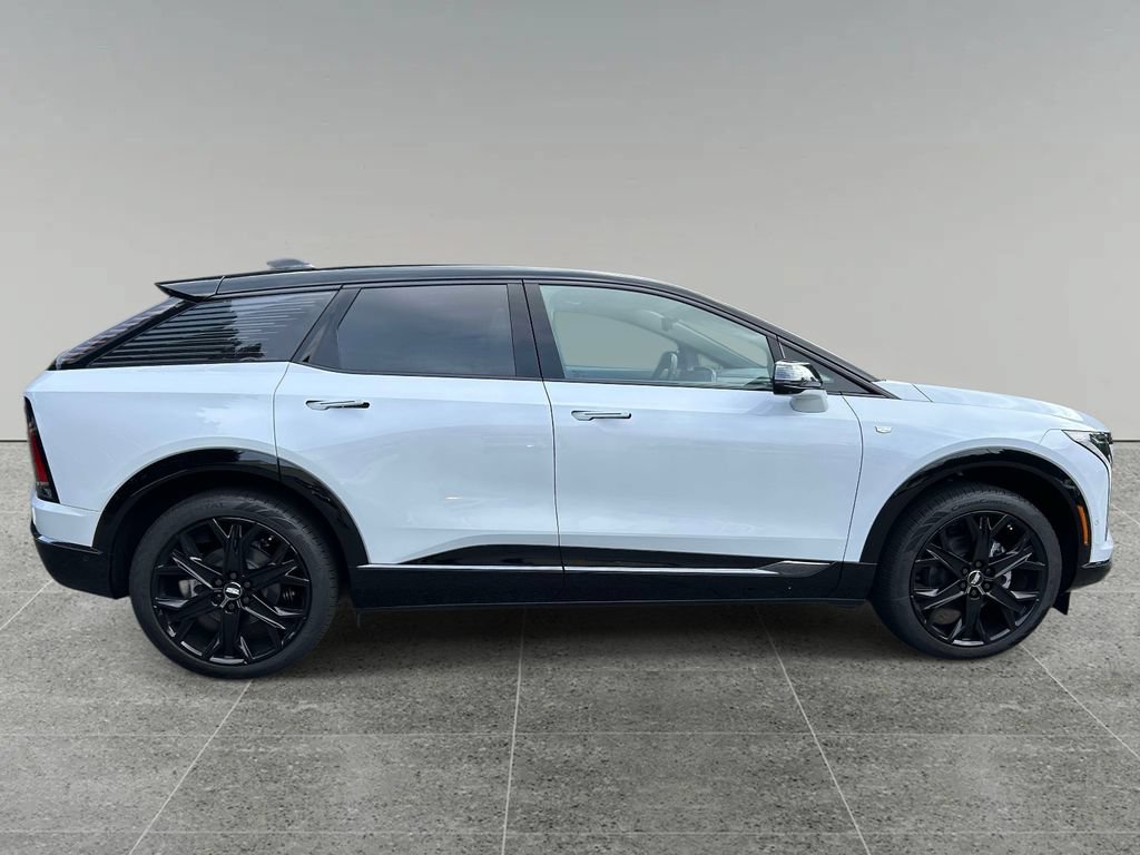 New 2026 Cadillac Optiq Sport 1 w/ LPO, ONYX Package RWD image 6