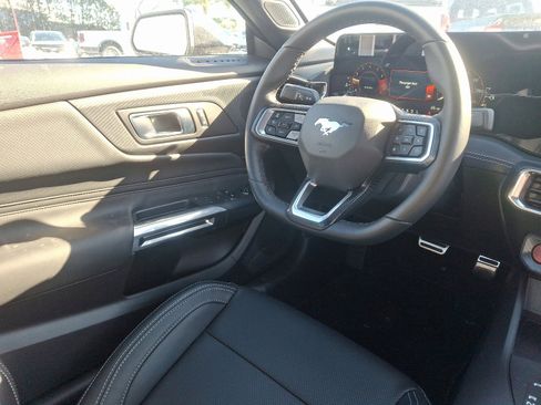 New 2025 Ford Mustang Premium image 16
