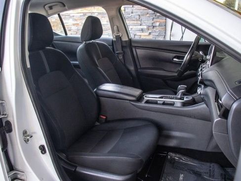 Used 2022 Nissan Sentra SV FWD image 20