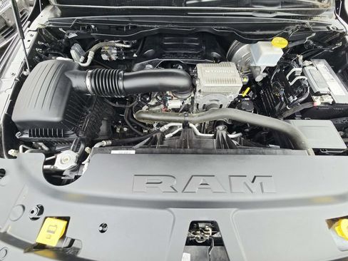Used 2023 RAM 1500 Laramie AWD/4WD image 20