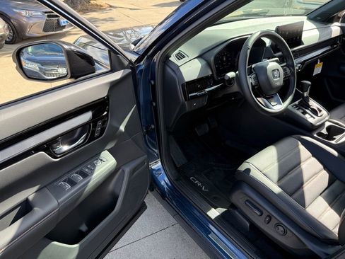 Certified 2026 Honda CR-V Sport Touring image 12