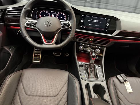 Used 2024 Volkswagen Jetta GLI Autobahn w/ GLI Black Package image 18