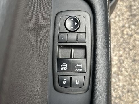 Used 2021 Dodge Challenger R/T Scat Pack w/ Dynamics Package image 13