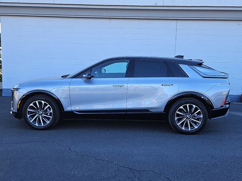 New 2025 Cadillac Lyriq Sport image 2