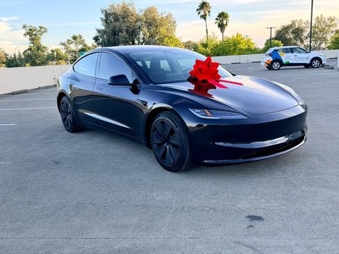 Used 2026 Tesla Model 3 AWD/4WD image 55