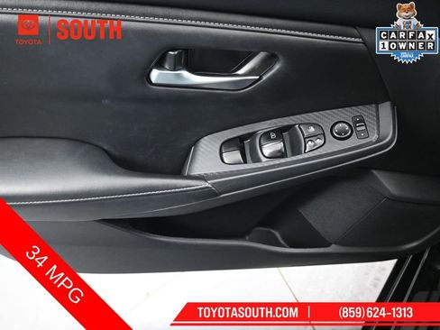 Used 2025 Nissan Sentra SV FWD image 25