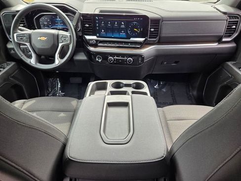 Used 2024 Chevrolet Silverado 1500 LT RWD image 14
