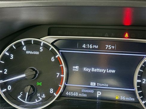 Used 2022 Nissan Rogue SV image 12