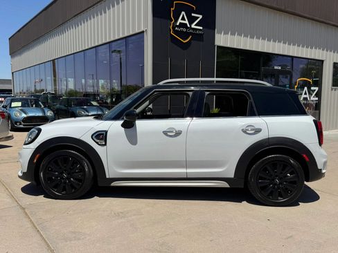 Used 2019 MINI Cooper Countryman S w/ Convenience Package FWD image 9