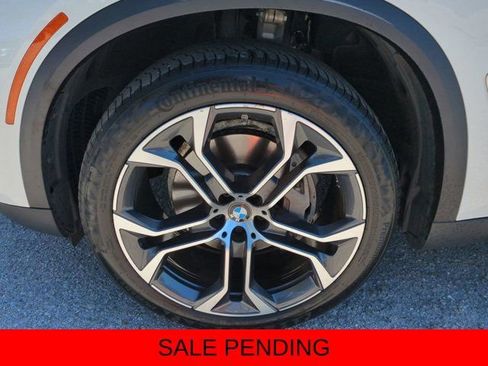 Used 2024 BMW X5 sDrive40i w/ Premium Package RWD image 10