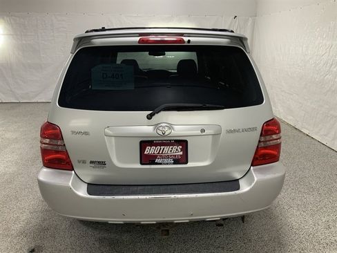 Used 2003 Toyota Highlander 4WD V6 image 5