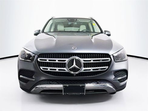 Used 2024 Mercedes-Benz GLE 450 4MATIC image 2