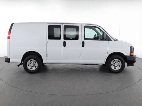 Used 2024 Chevrolet Express 3500 LT w/ LT Preferred Equipment Group image 11