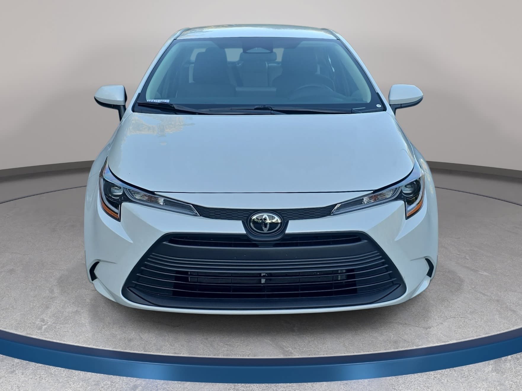 Used 2026 Toyota Corolla LE FWD image 2