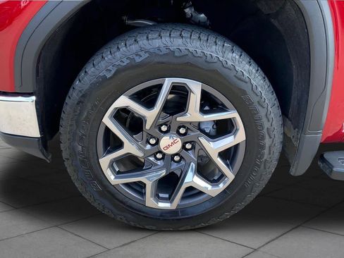 Used 2026 GMC Sierra 1500 SLT w/ SLT Premium Plus Package AWD/4WD image 10