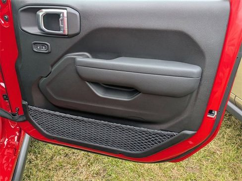 New 2026 Jeep Wrangler Rubicon image 31