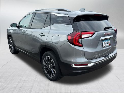 Used 2024 GMC Terrain SLT w/ Infotainment Package II AWD/4WD image 6