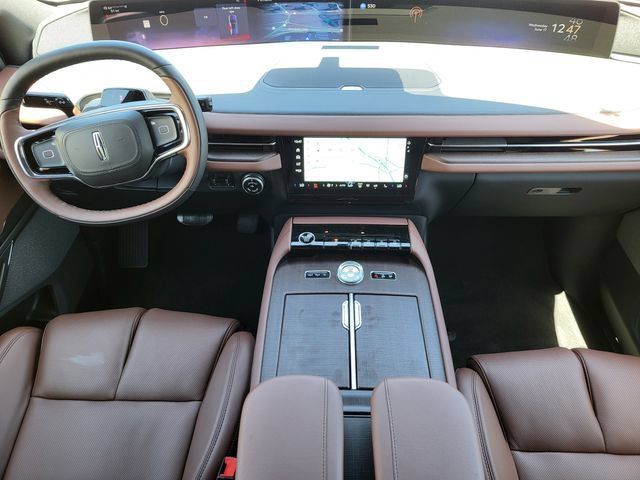 New 2026 Lincoln Navigator L Reserve AWD/4WD image 11