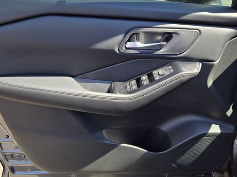 New 2026 Nissan Rogue SV w/ Cold Weather Package FWD image 16