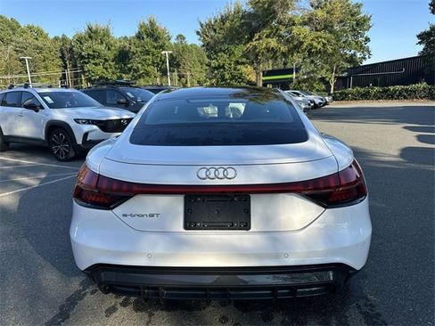 Used 2022 Audi e-tron GT Premium Plus image 4