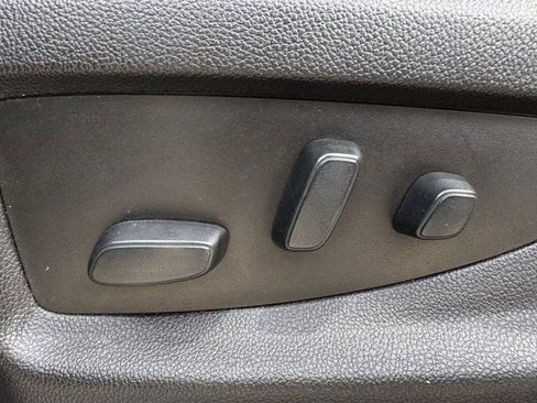 Used 2019 Chevrolet Tahoe Premier w/ RST Edition image 25