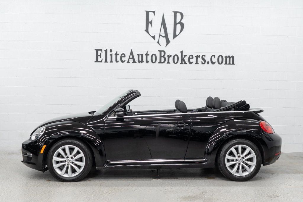 Used 2013 Volkswagen Beetle TDI FWD image 2