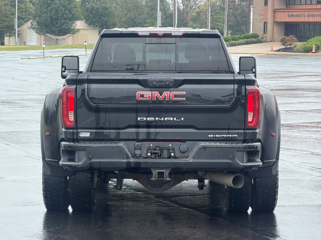 Used 2023 GMC Sierra 3500 Denali AWD/4WD image 5