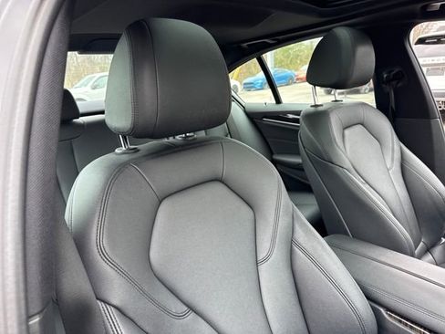 Used 2019 BMW 530i xDrive w/ Convenience Package image 25