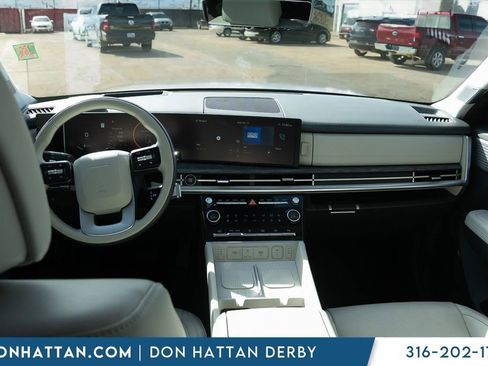 Used 2024 Hyundai Santa Fe Calligraphy image 4