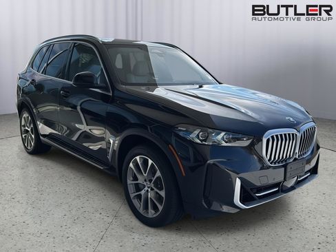 Used 2025 BMW X5 xDrive40i w/ Premium Package image 5
